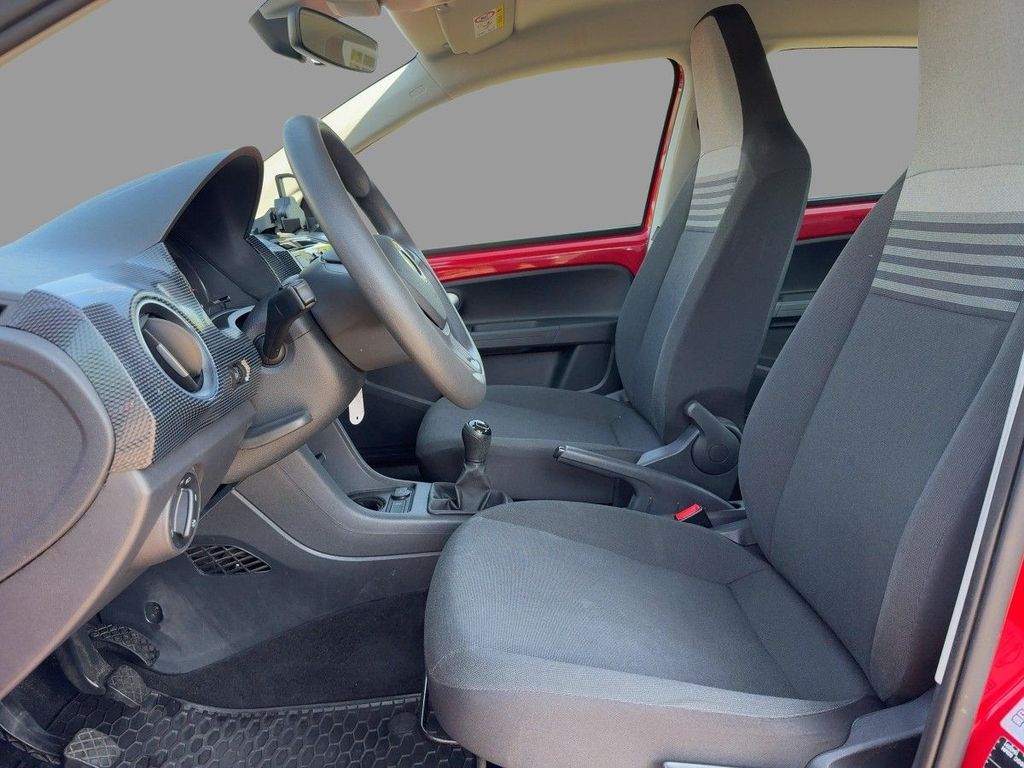 Volkswagen up! 2023 г. Красный, пробег 33803 км