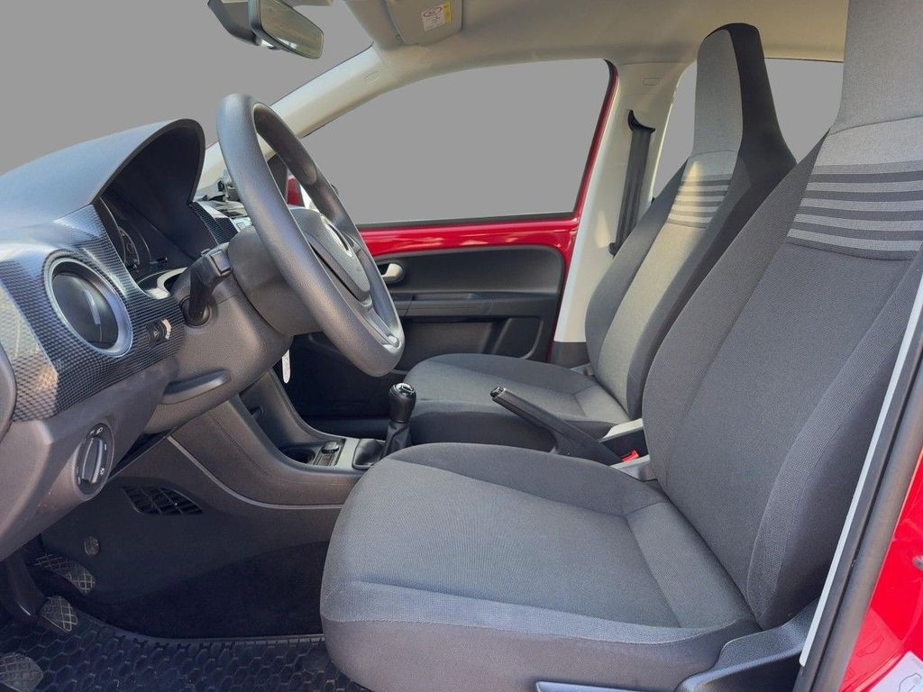 Volkswagen up! 2023 г. Красный, пробег 37337 км