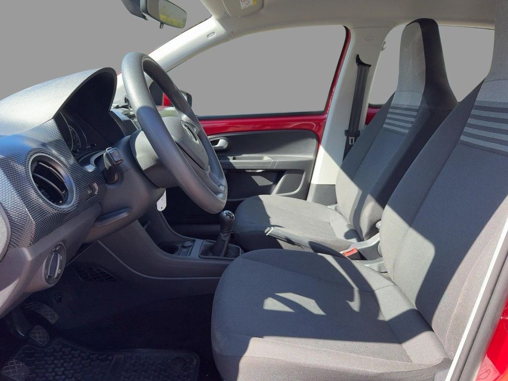 Volkswagen up! 2023 г. Красный, пробег 48394 км