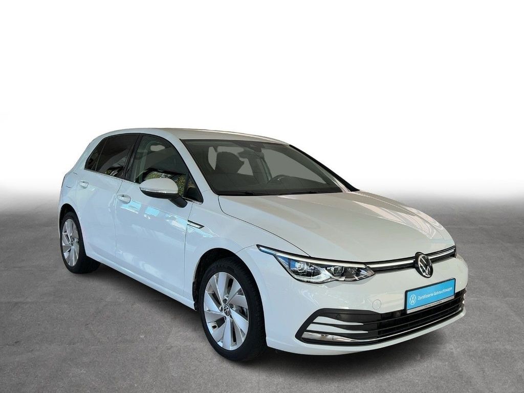 Volkswagen Golf 2022 г. Белый, пробег 21195 км
