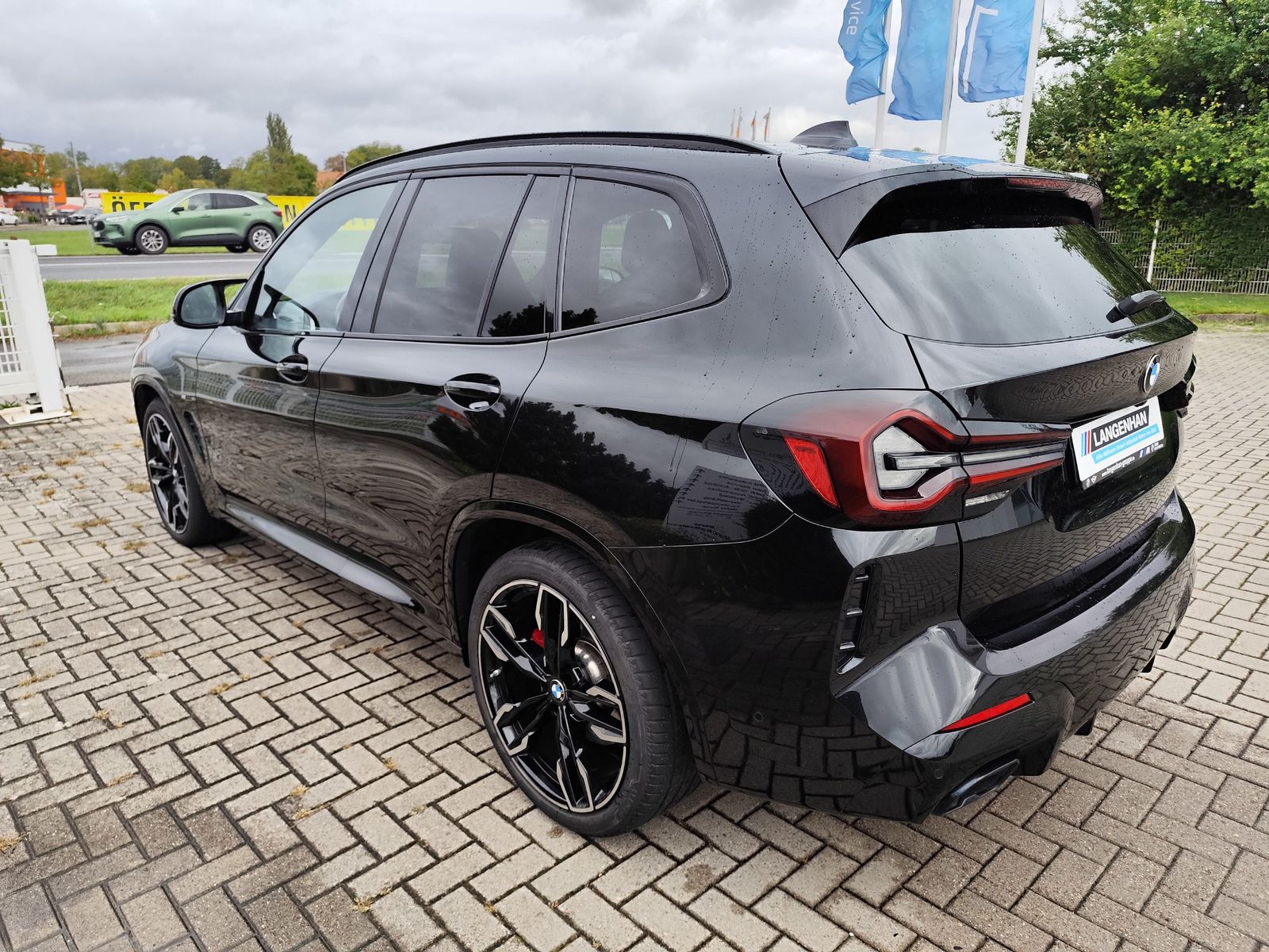 BMW X3 M40 2023 г. Чёрный, пробег 53948 км
