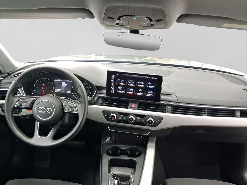 Audi A4 2023 г. Серый, пробег 43574 км