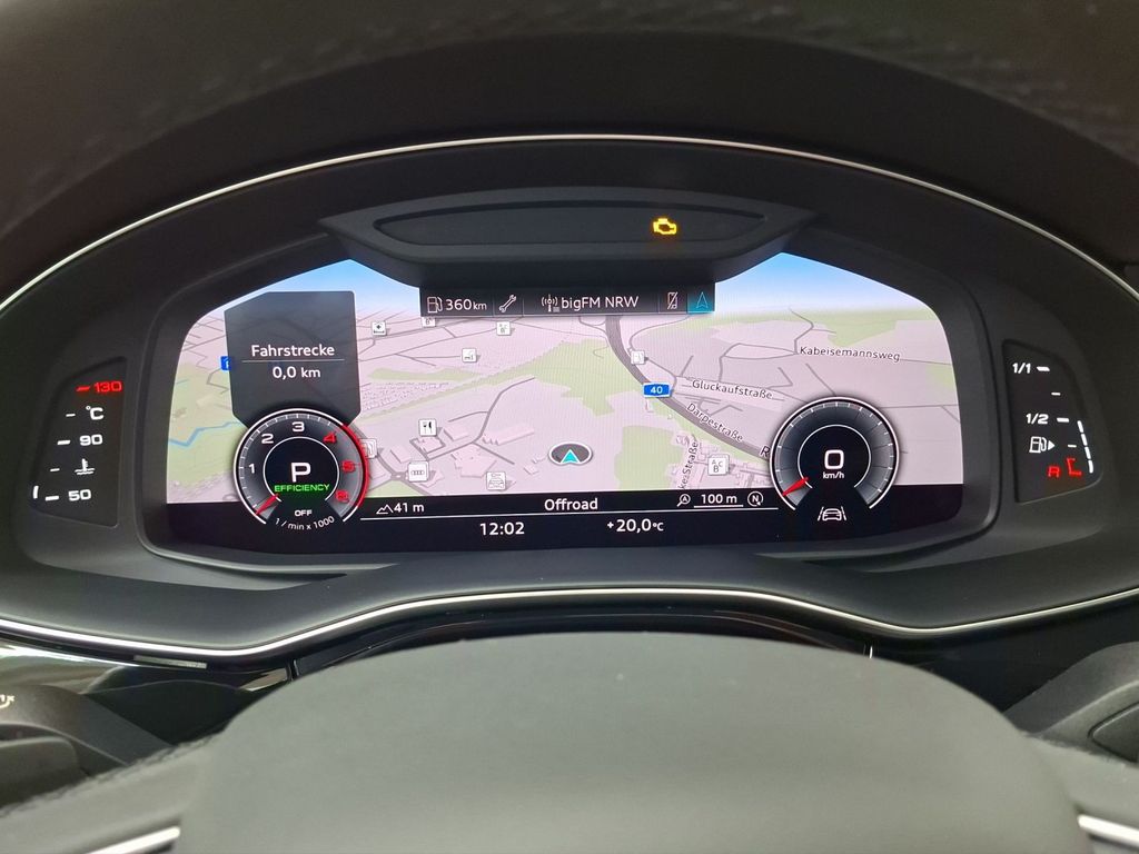 Audi Q8 2023 г. Белый, пробег 18380 км