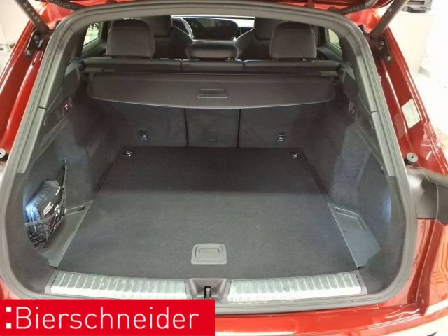 Audi Q5 2026 г. Красный, пробег 5608 км