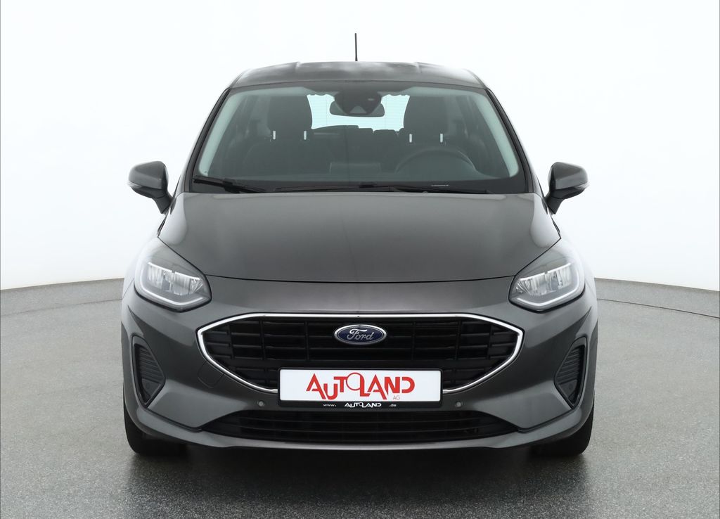 Ford Fiesta 2022 г. Серый, пробег 44841 км