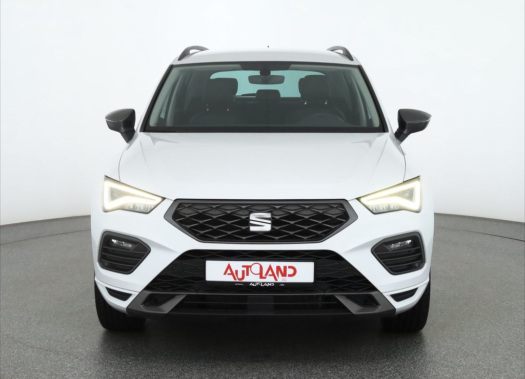SEAT Ateca 2022 г. Белый, пробег 54266 км