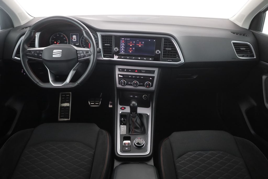 SEAT Ateca 2022 г. Белый, пробег 54266 км