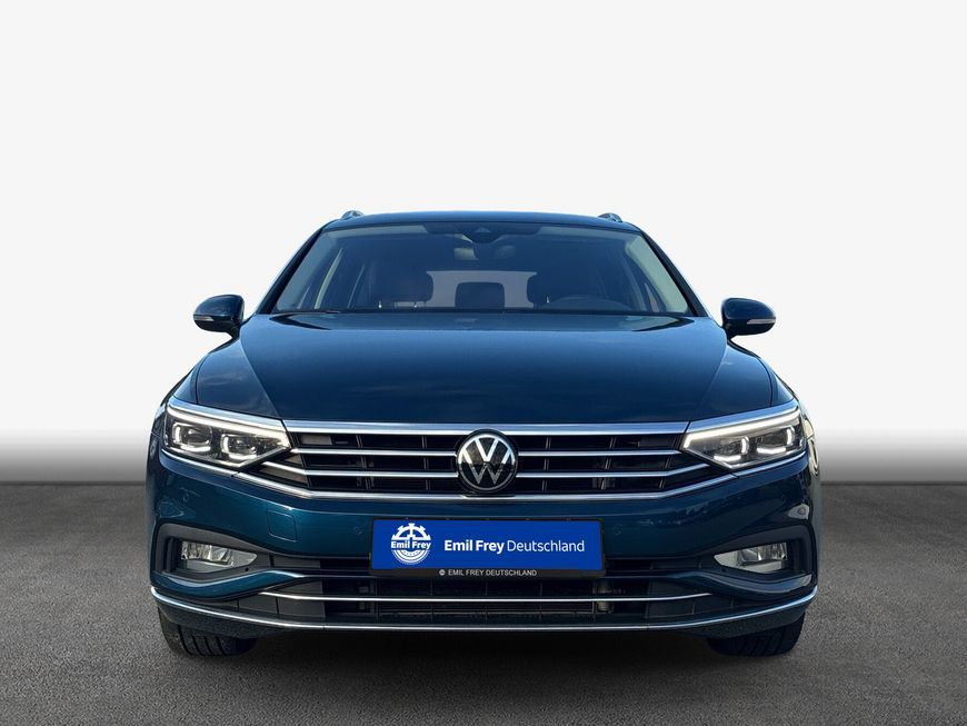 Volkswagen PASSAT VARIANT 2023 г. Синий, пробег 45256 км