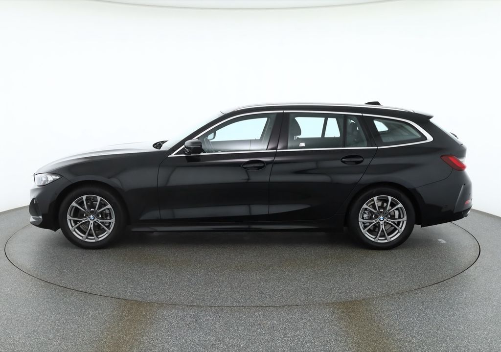 BMW 318 2023 г. Чёрный, пробег 59987 км