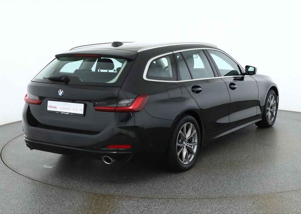 BMW 318 2023 г. Чёрный, пробег 59987 км