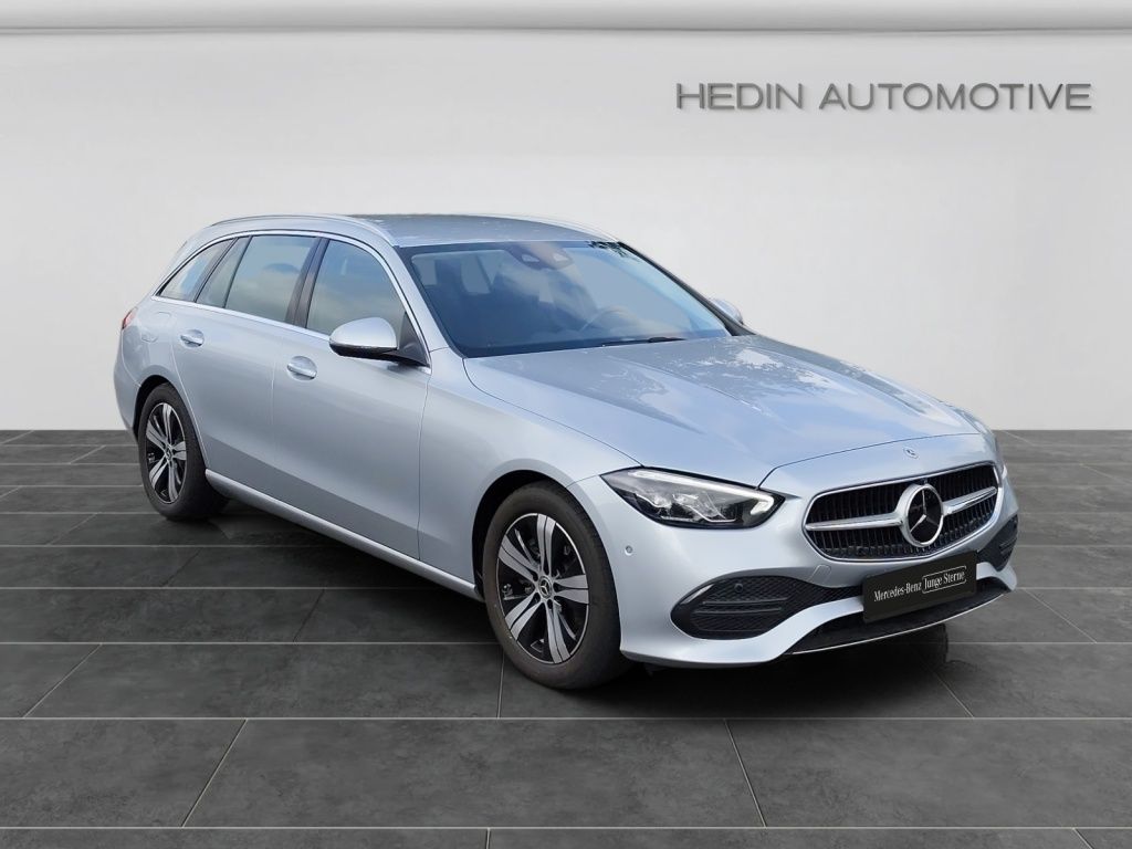 Mercedes-Benz C 220 2024 г. Серебристый, пробег 52212 км