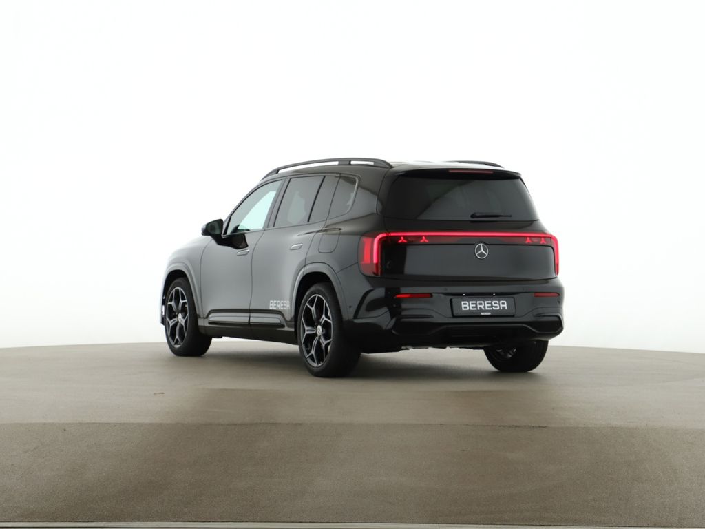 Mercedes-Benz GLB 220 2026 г. Чёрный, пробег 9900 км