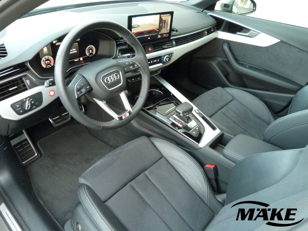 Audi A4 2024 г. Серый, пробег 36600 км
