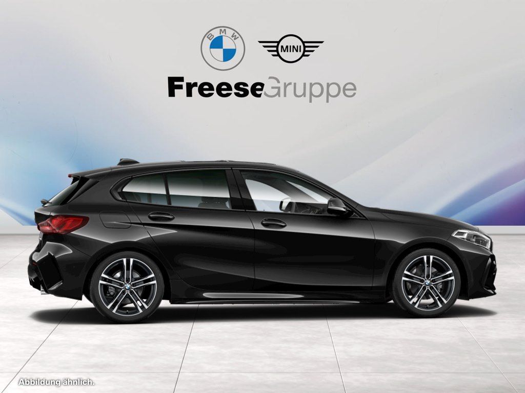 BMW 118 2026 г. Чёрный, пробег 59722 км