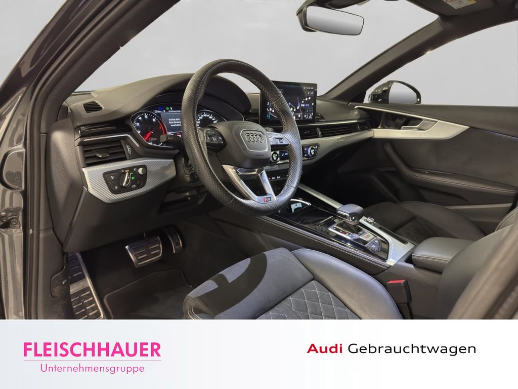 Audi RS4 2023 г. Серый, пробег 50065 км