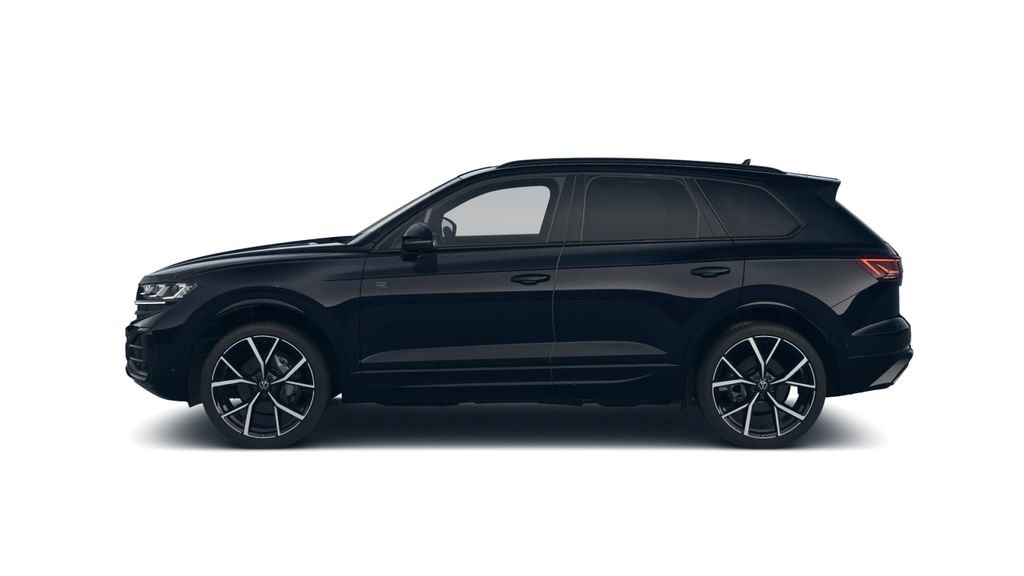 Volkswagen Touareg 2026 г. Чёрный, пробег 13029 км