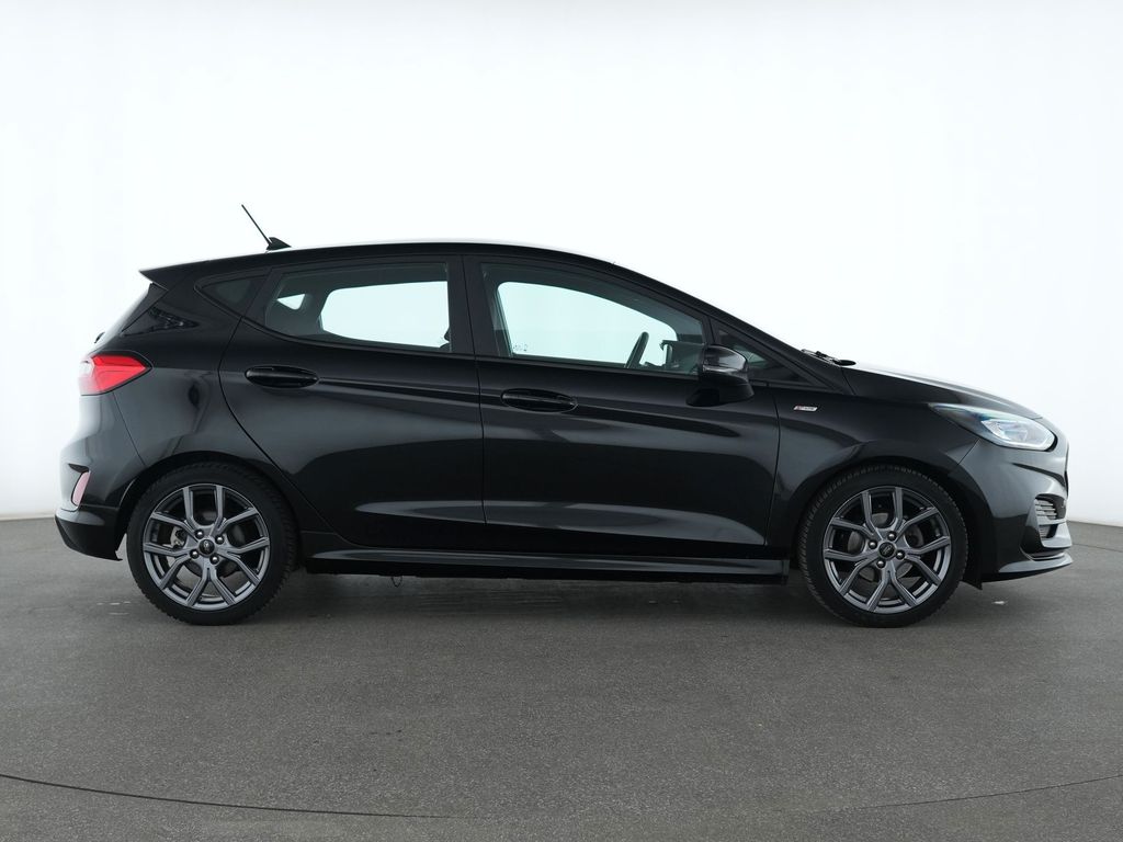 Ford Fiesta 2023 г. Чёрный, пробег 58345 км