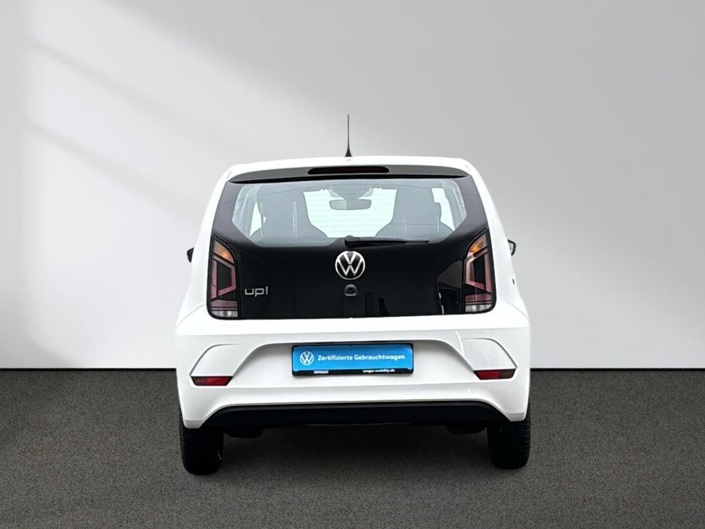 Volkswagen up! 2023 г. Белый, пробег 39324 км