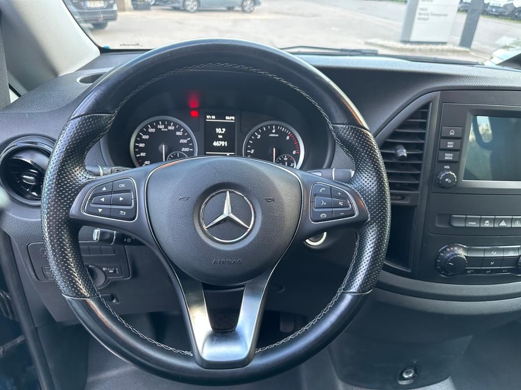 Mercedes-Benz Vito 2022 г. Синий, пробег 46900 км
