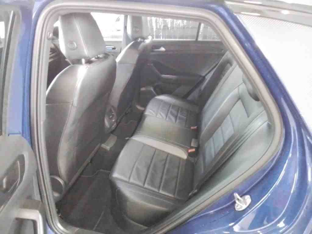 Volkswagen T-Roc 2025 г. Синий, пробег 41200 км