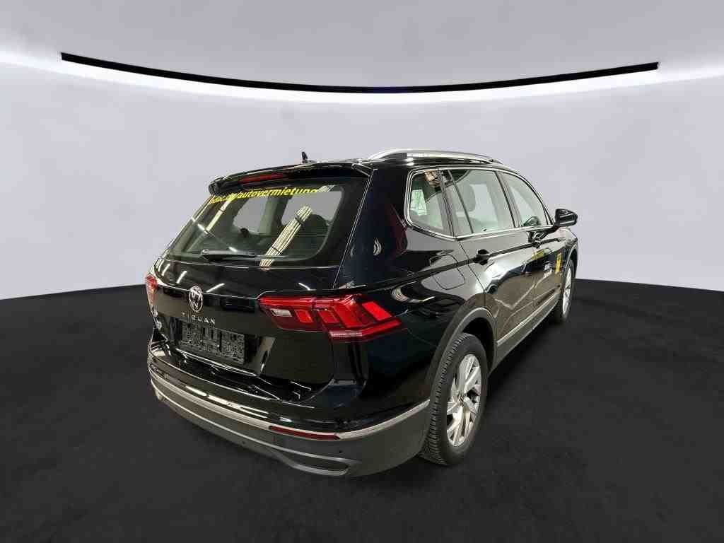 Volkswagen TIGUAN ALLSPACE 2025 г. Чёрный, пробег 35300 км