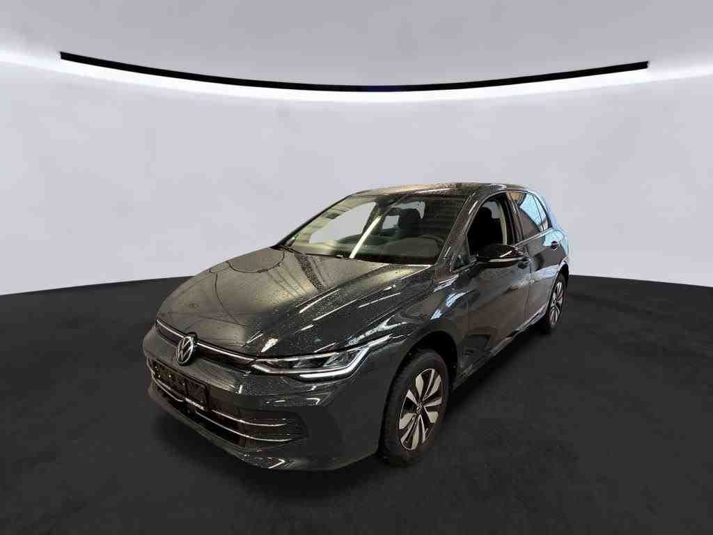 Volkswagen Golf 2024 г. Серый, пробег 29800 км