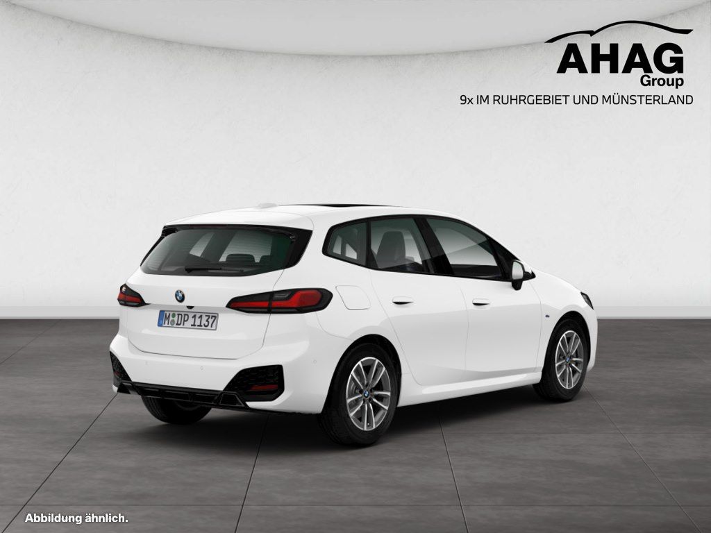 BMW 223 ACTIVE TOURER 2023 г. Белый, пробег 16819 км