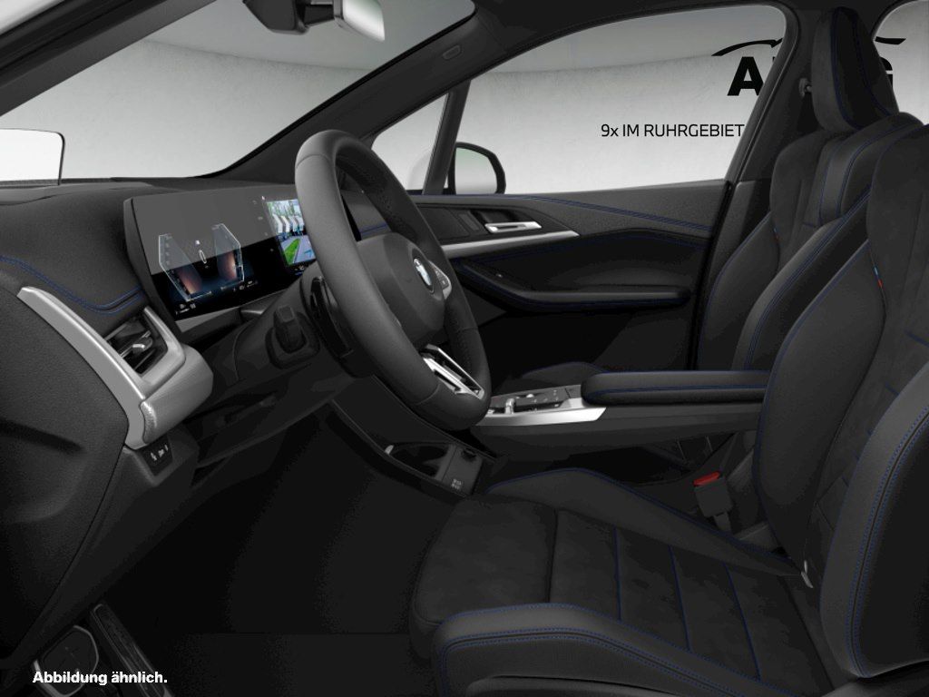 BMW 223 ACTIVE TOURER 2023 г. Белый, пробег 16819 км