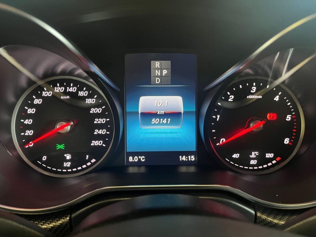 Mercedes-Benz V 300 2023 г. Серый, пробег 50140 км