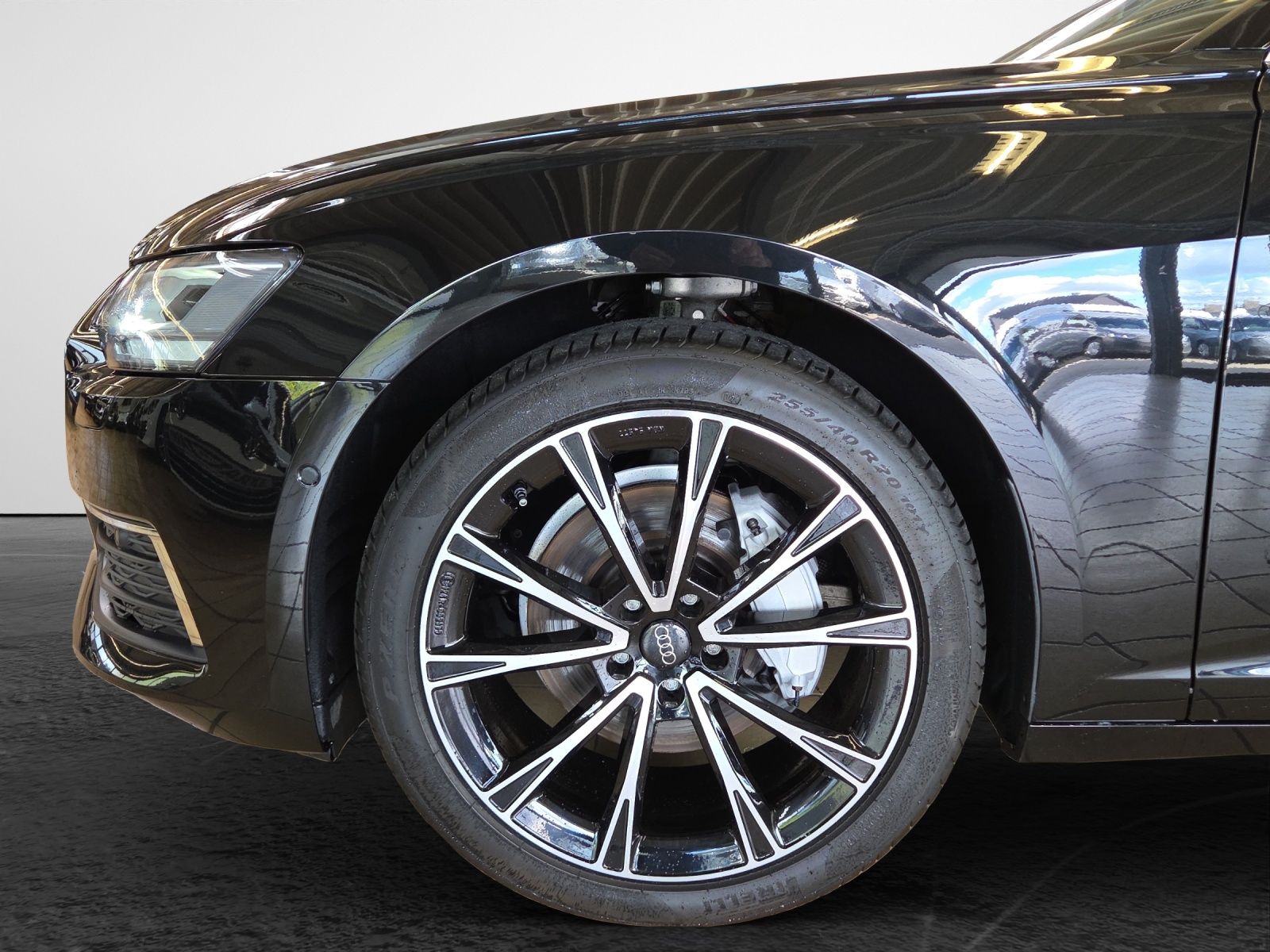 Audi A6 2023 г. Чёрный, пробег 45504 км