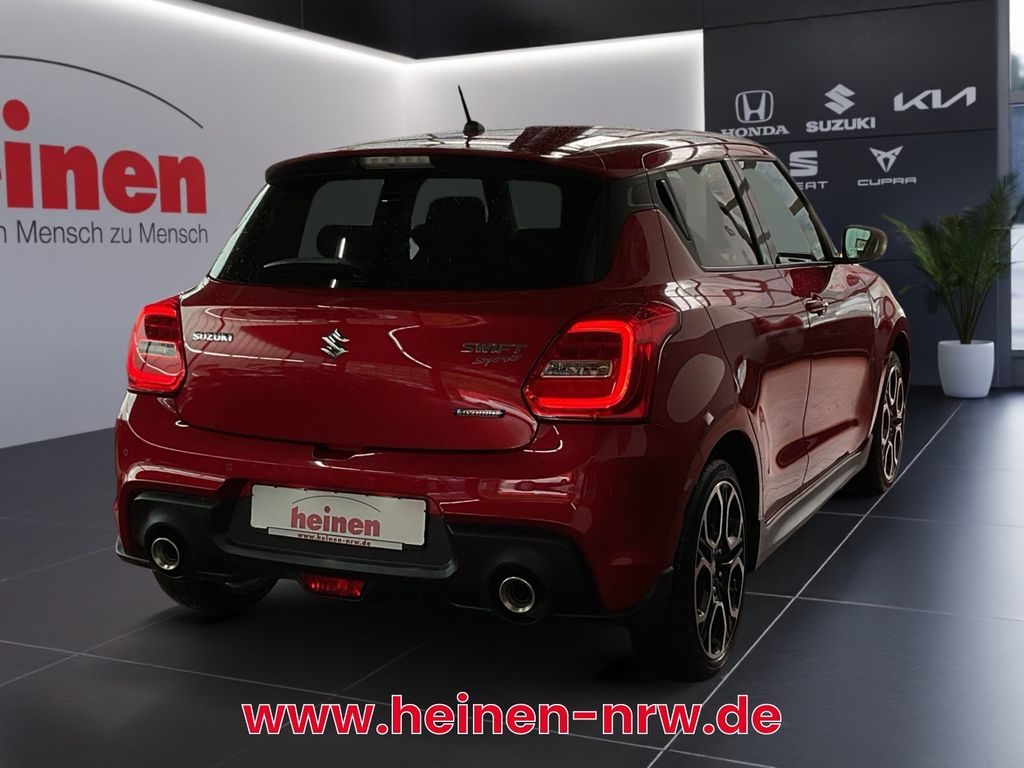 Suzuki Swift 2022 г. Красный, пробег 37386 км