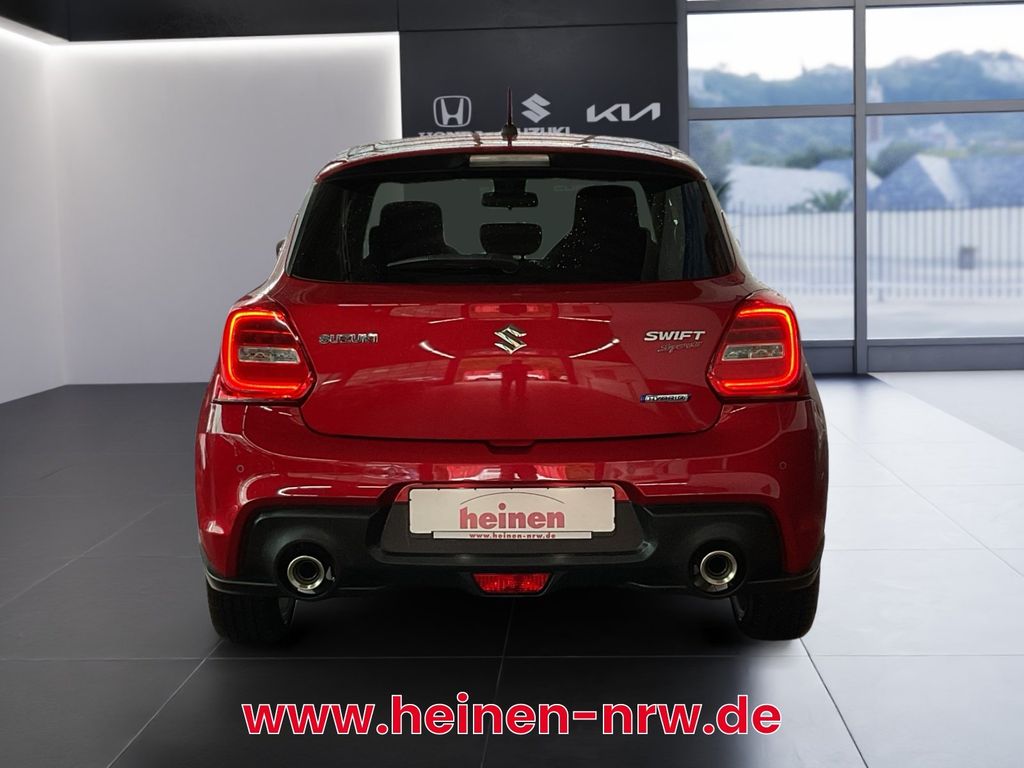 Suzuki Swift 2022 г. Красный, пробег 37386 км