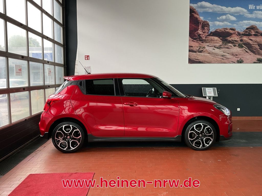 Suzuki Swift 2022 г. Красный, пробег 37386 км