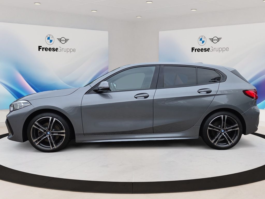 BMW 118 2024 г. Серебристый, пробег 59886 км