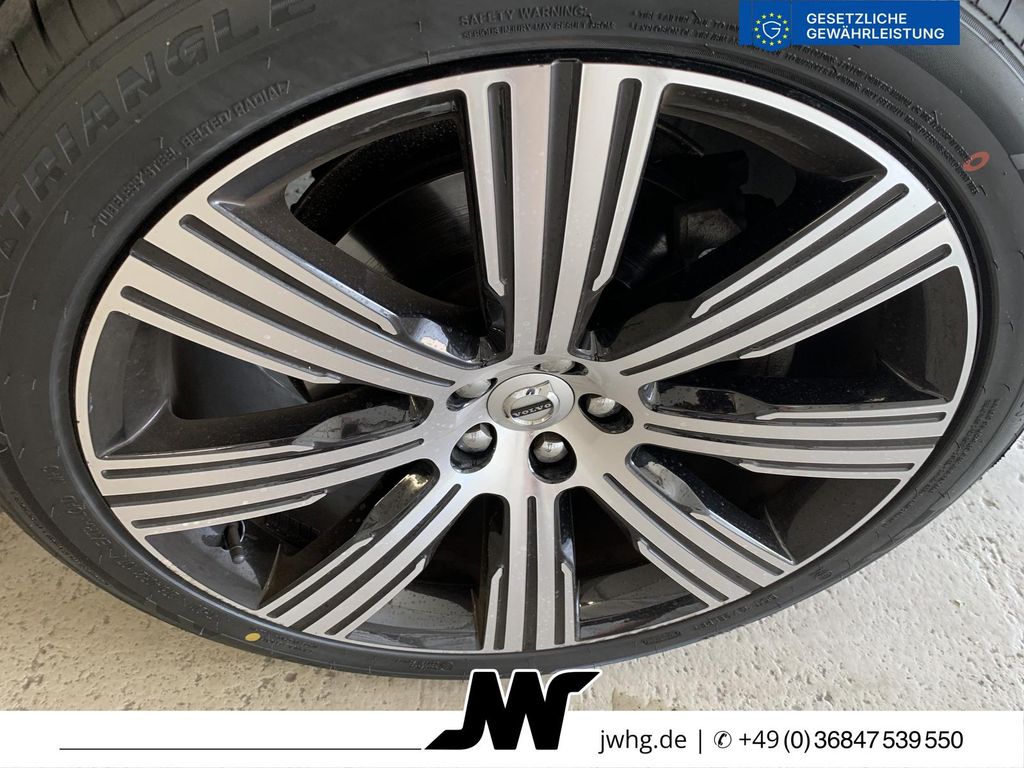 Volvo XC90 2023 г. Серый, пробег 54304 км