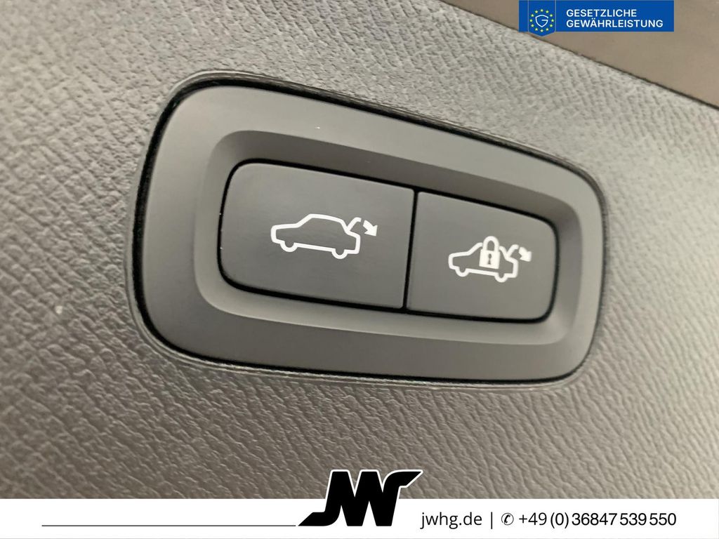 Volvo XC90 2023 г. Серый, пробег 54304 км
