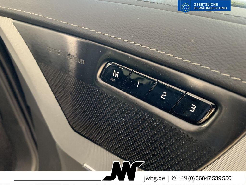 Volvo XC90 2024 г. Синий, пробег 49859 км