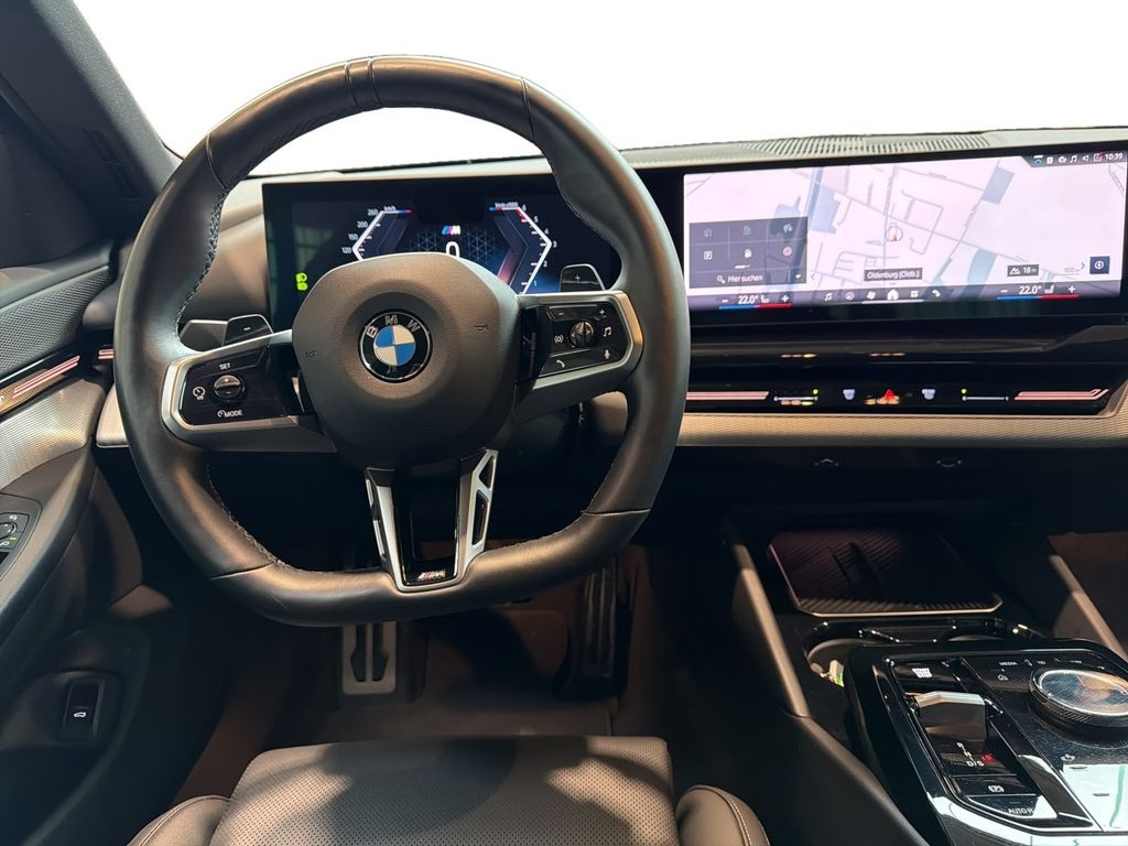 BMW 520 2024 г. Чёрный, пробег 23560 км