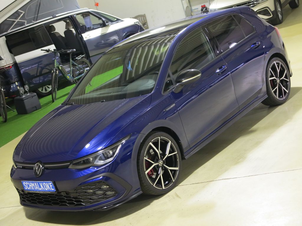 Volkswagen Golf 2023 г. Синий, пробег 51700 км
