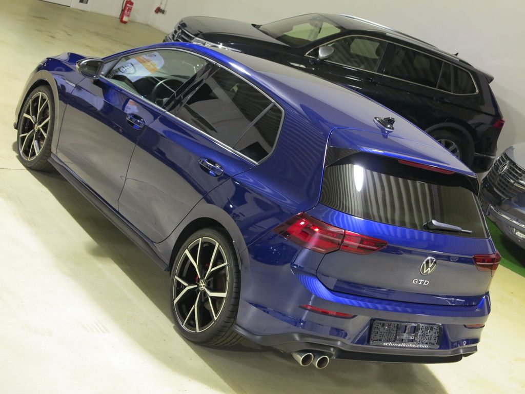 Volkswagen Golf 2023 г. Синий, пробег 51700 км