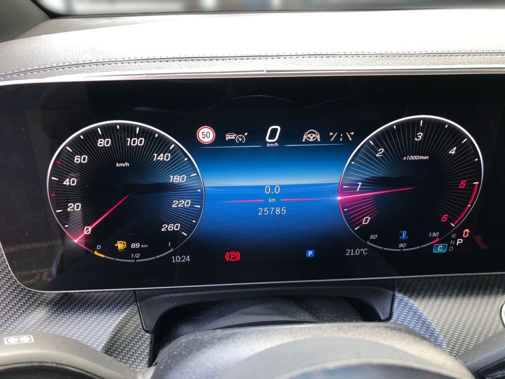 Mercedes-Benz V 220 2025 г. Серебристый, пробег 25726 км