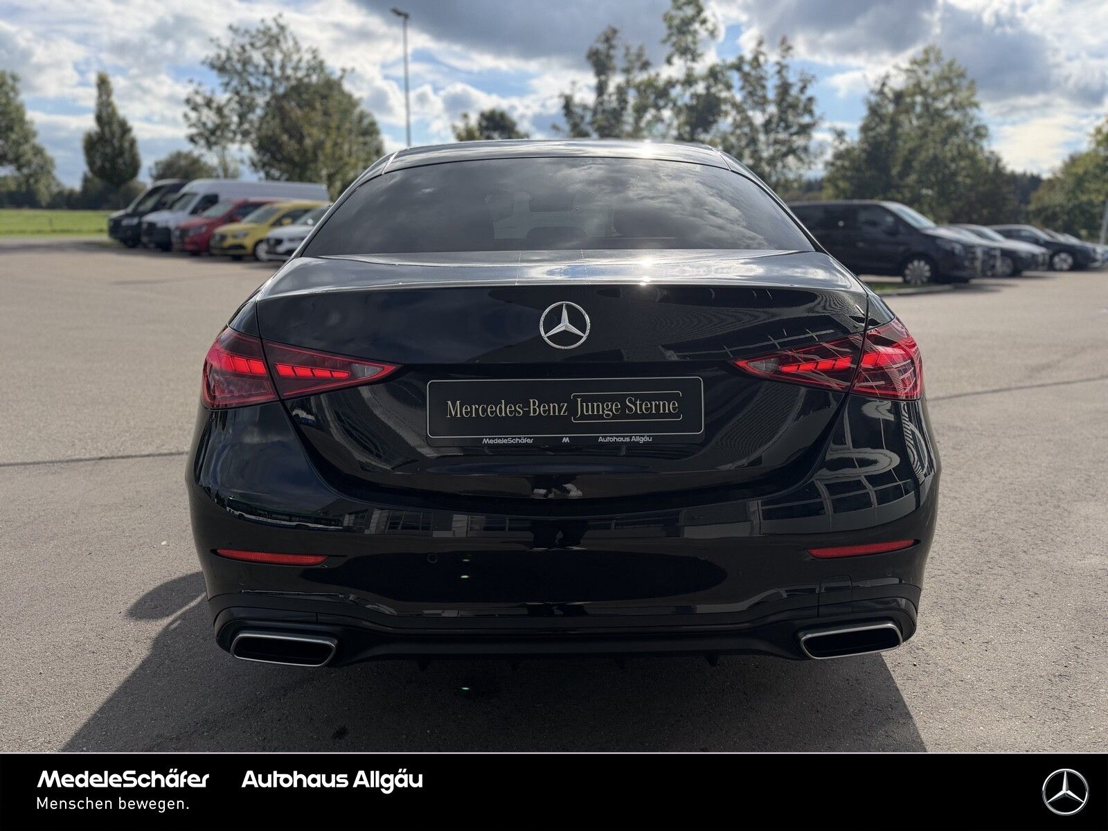 Mercedes-Benz C 180 2024 г. Чёрный, пробег 42350 км