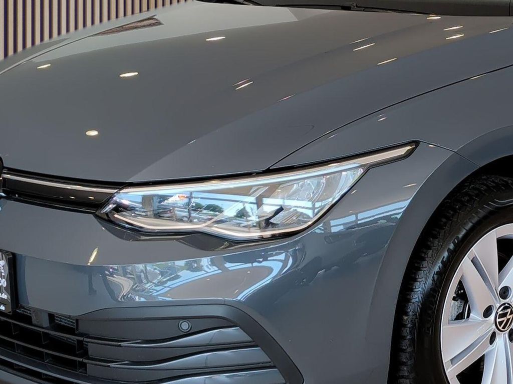 Volkswagen Golf 2022 г. Серый, пробег 26187 км