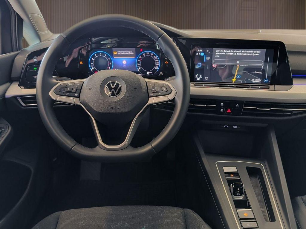 Volkswagen Golf 2022 г. Серый, пробег 26187 км
