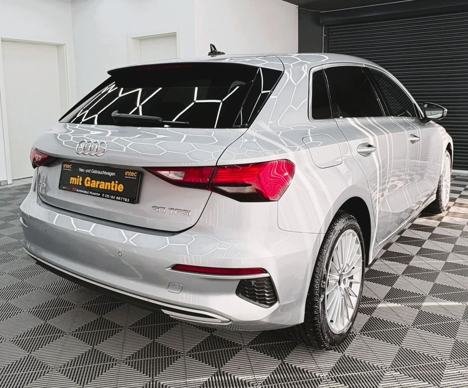 Audi A3 2023 г. Серебристый, пробег 30000 км