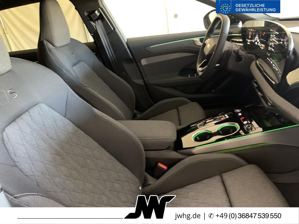 Audi A6 2026 г. Чёрный, пробег 10000 км