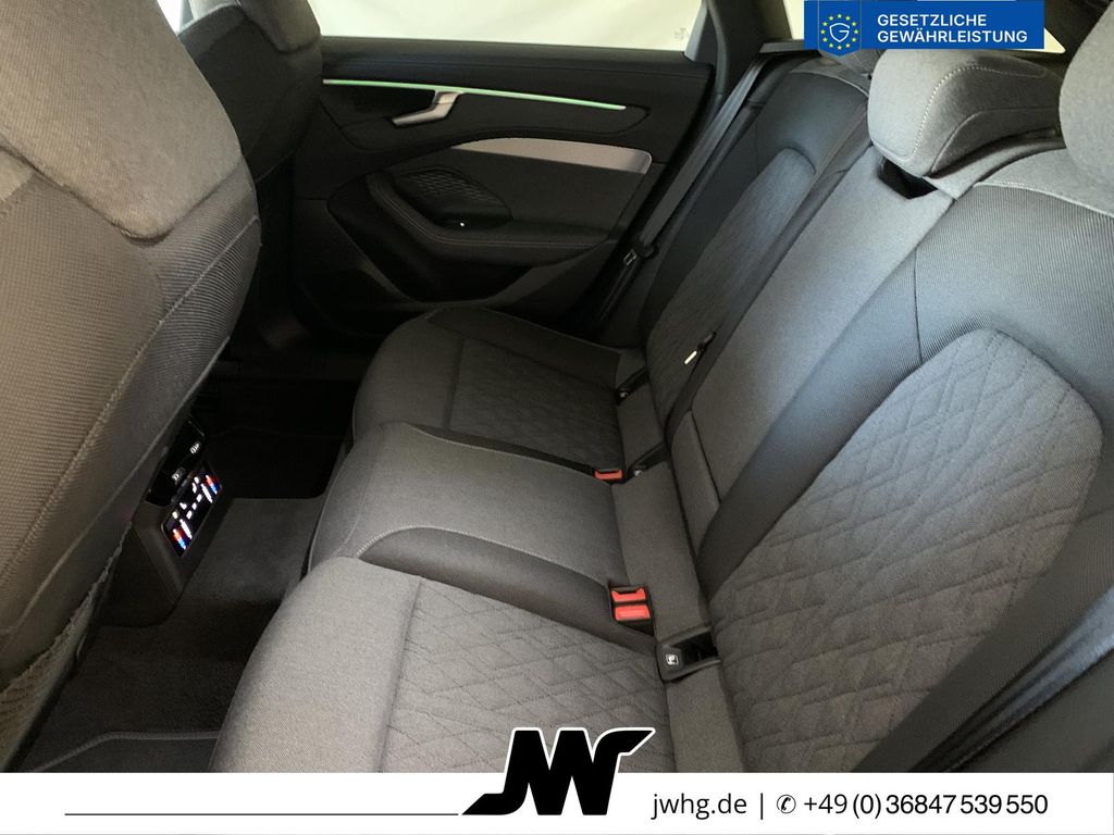 Audi A6 2026 г. Чёрный, пробег 10000 км