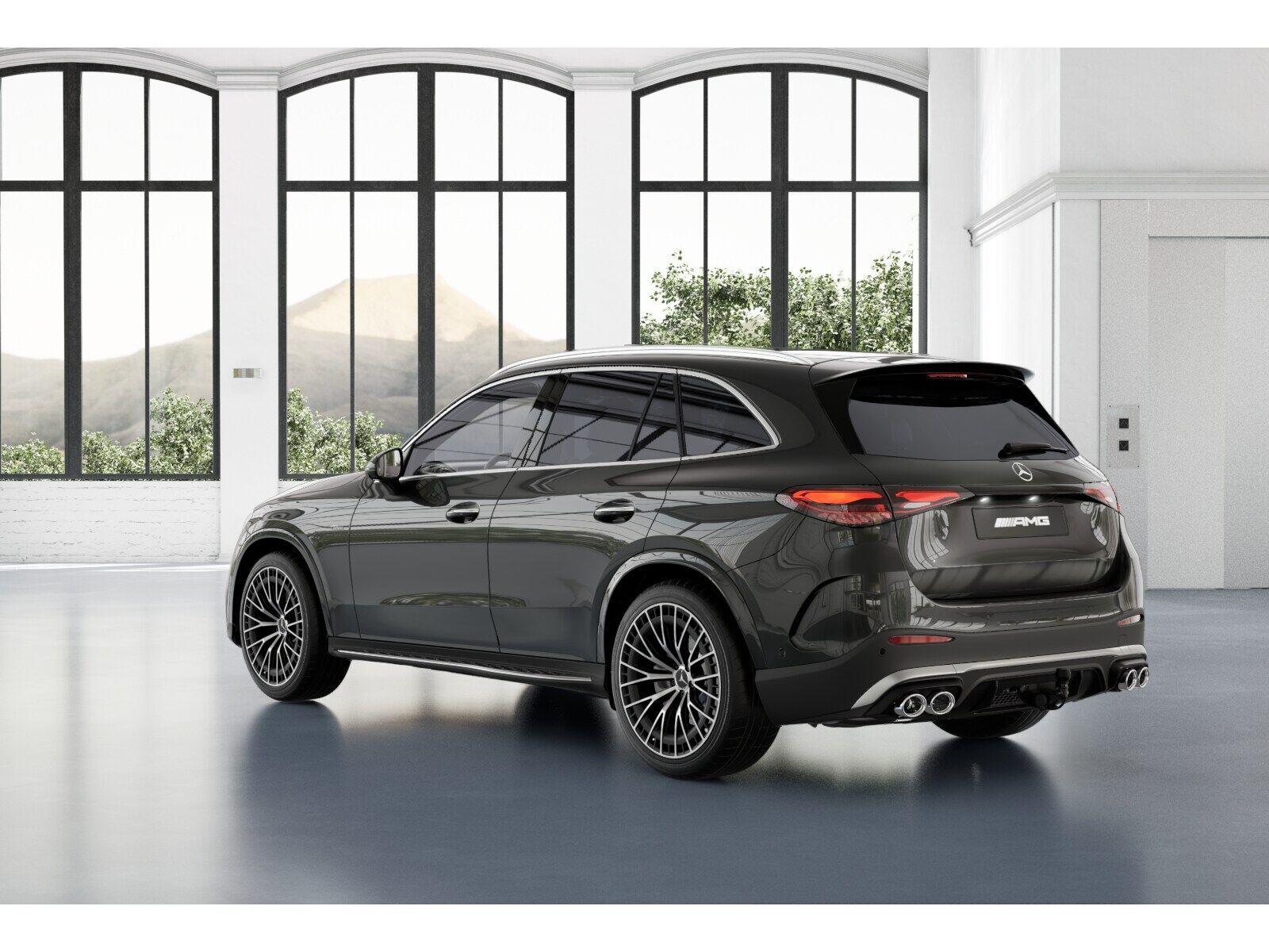 Mercedes-Benz GLC 43 AMG 2025 г. Серый, пробег 14687 км