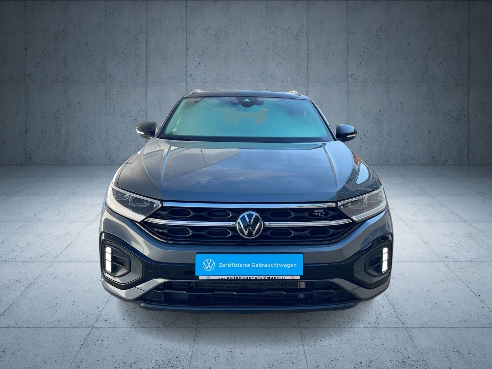 Volkswagen T-Roc 2023 г. Серый, пробег 43412 км