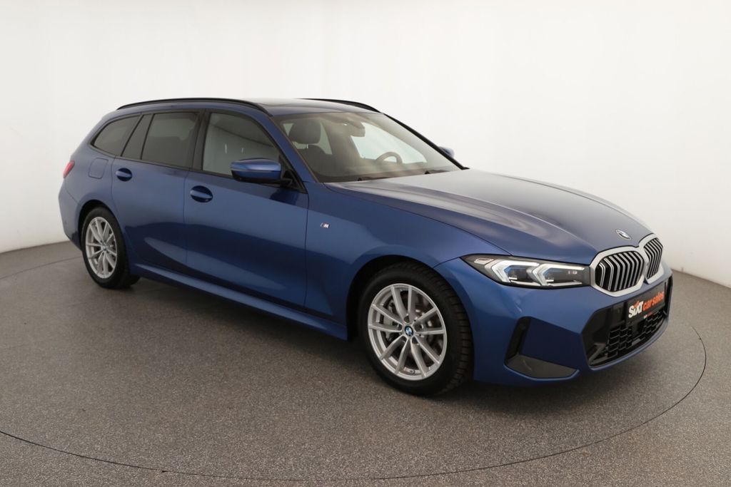 BMW 330 2025 г. Синий, пробег 59540 км